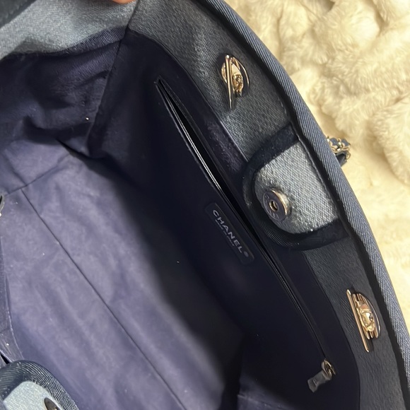 Chanel denim tote bag - Picture 7 of 10